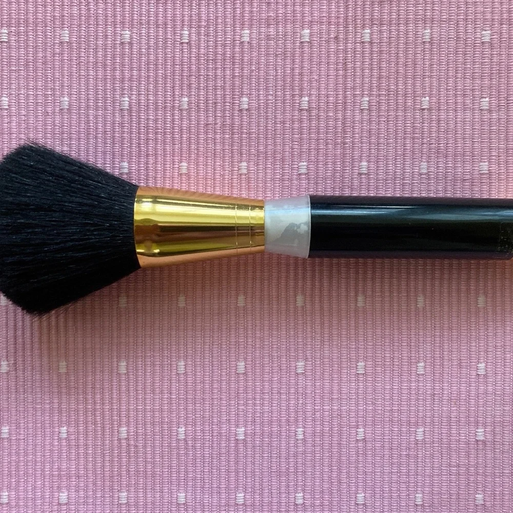 St. John by Marie Gray Oversized Powder Brush/NEVER USED/RARE COLLECTIBLE ITEM!